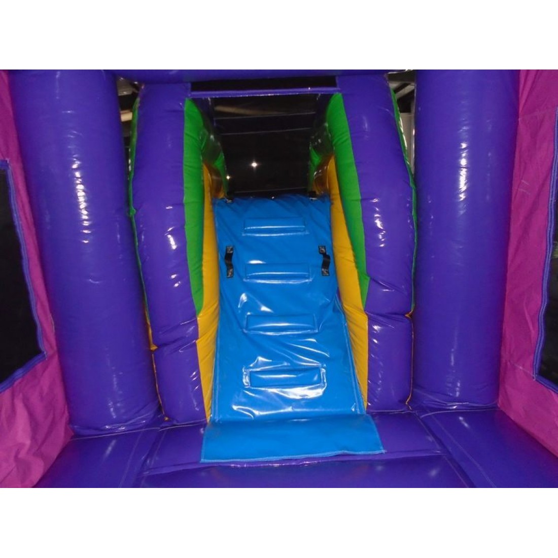 jumping castle makro